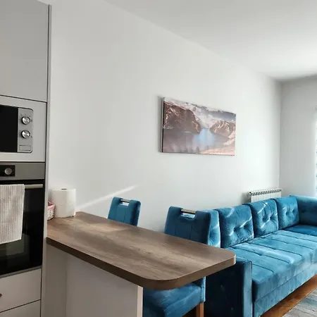 Luxury Blue Bulevar * Sarajevo