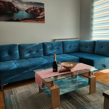Apartment Luxury Blue Bulevar *